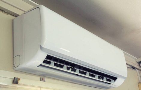 Is Your AC Blowing Warm Air? Look For These Trigger Signs